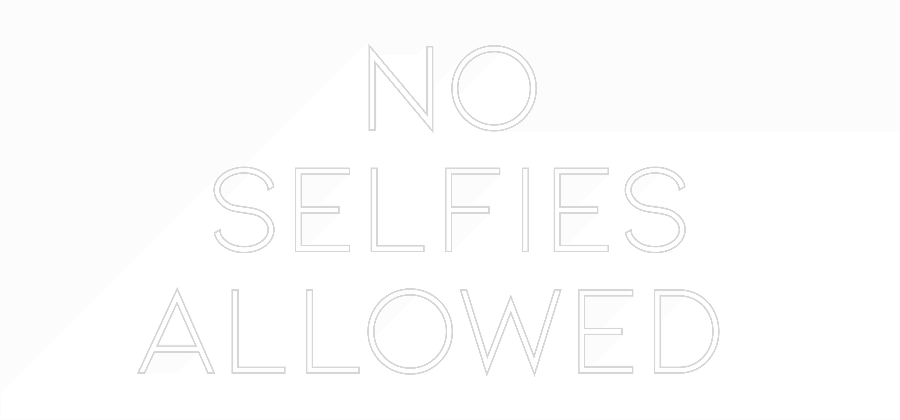 Custom Neon: No
Selfies
...